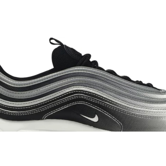 Nike Women's Shoes - Black and White - Picture 2 of 8